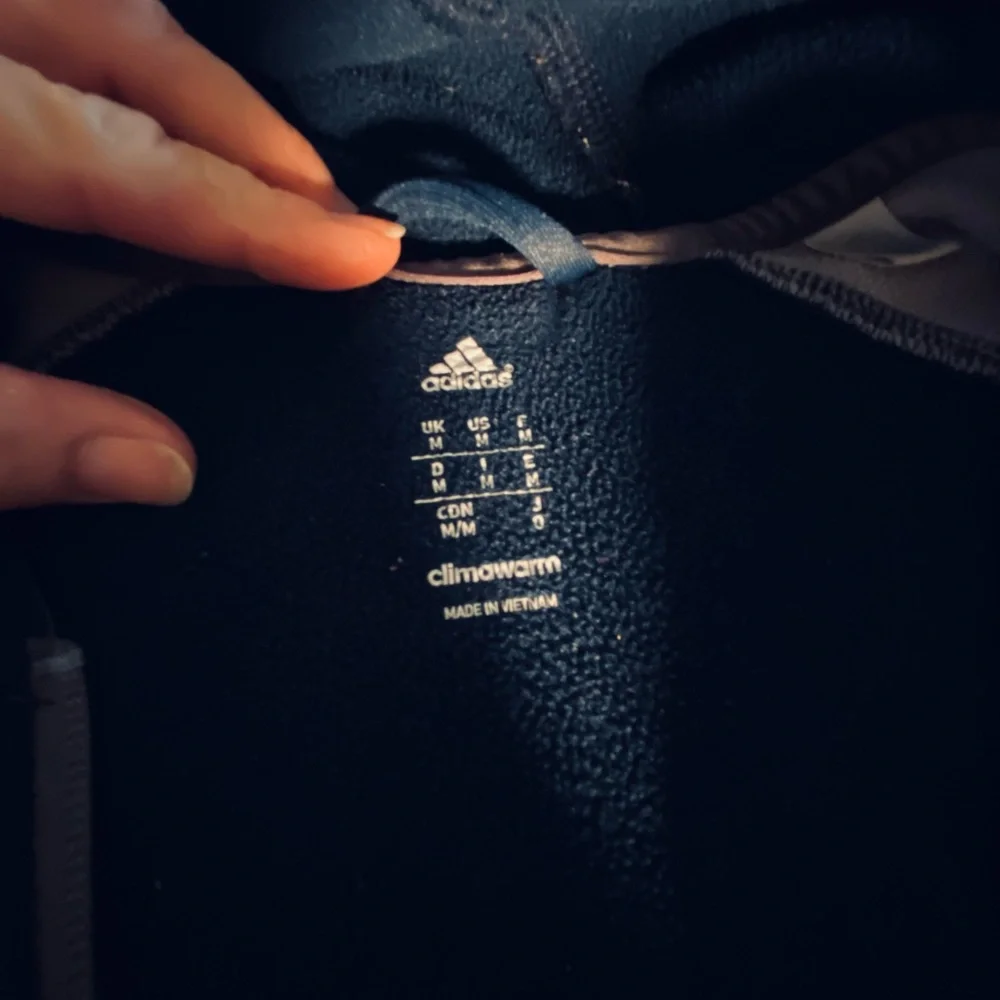 Adidas Men’s Climawarm Hoodie/Jacket size Medium color Navy Blue and Grey - Picture 7 of 15